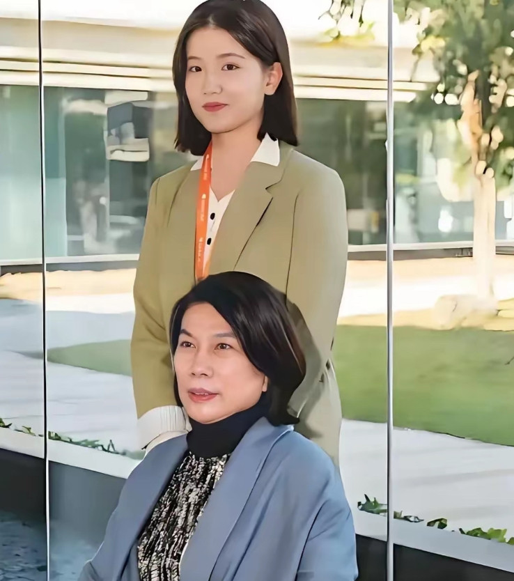 孟羽童的故事告诉我们：茶凉了，就不要再续了，再续也不是原来的味道了。当她接到