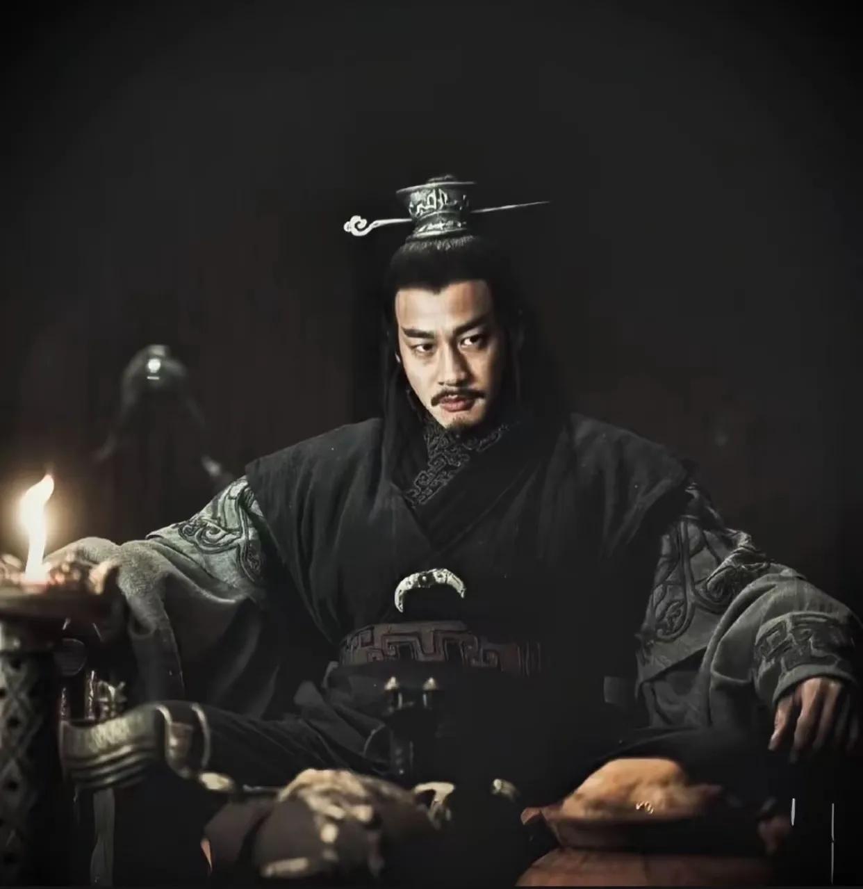 谁能想到，何润东这波翻红来得这么突然！14年前演的项羽，居然硬生生把51岁的他