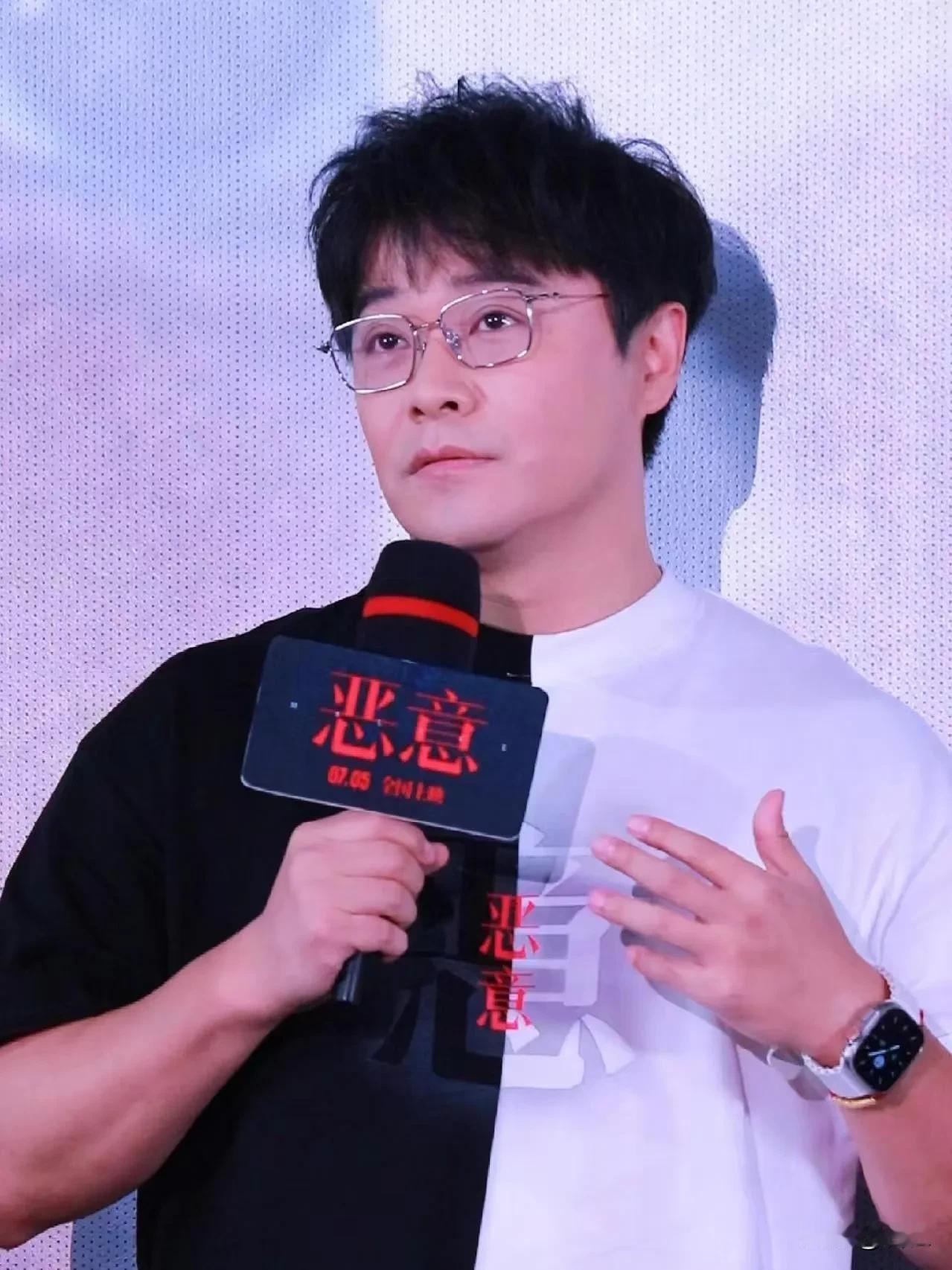 多读书真的有用！不信你看导演陈思诚，在《恶意》首映礼上回应李庚希“京圈公主”