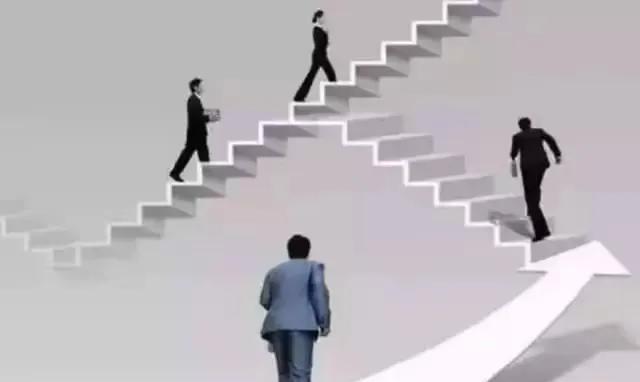 武大保住杨某媛的学位！很多人还是不理解，不忿！纷纷表示：百余处不规范的论文，还