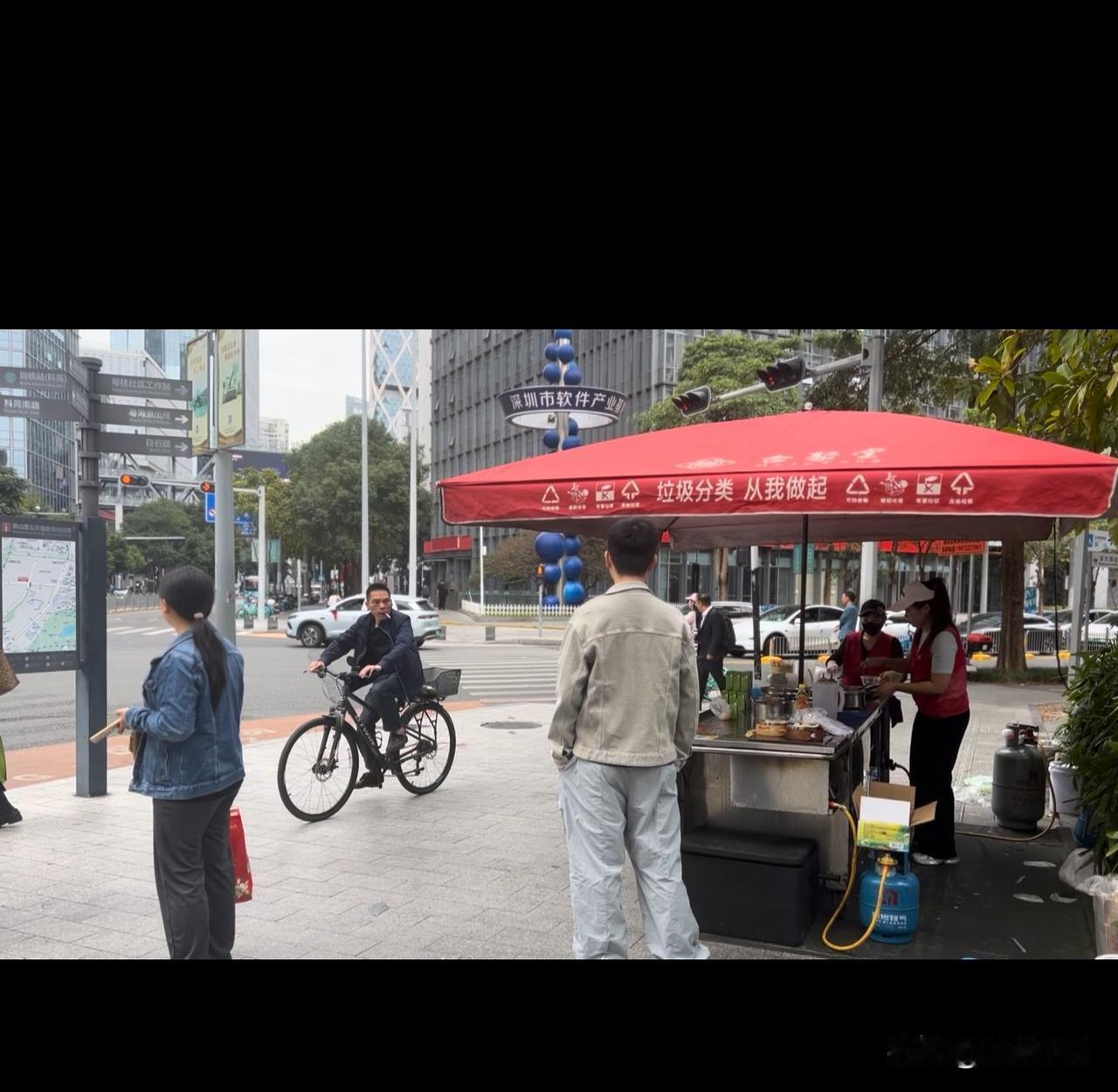 昨天年初八深圳南山科技园开工场景如何？早餐路边摊没备太多说怕有人没来上班共