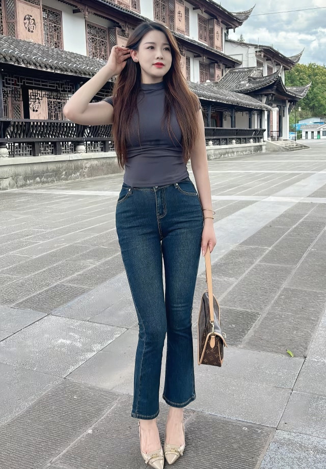 梨形身材，好赞👍