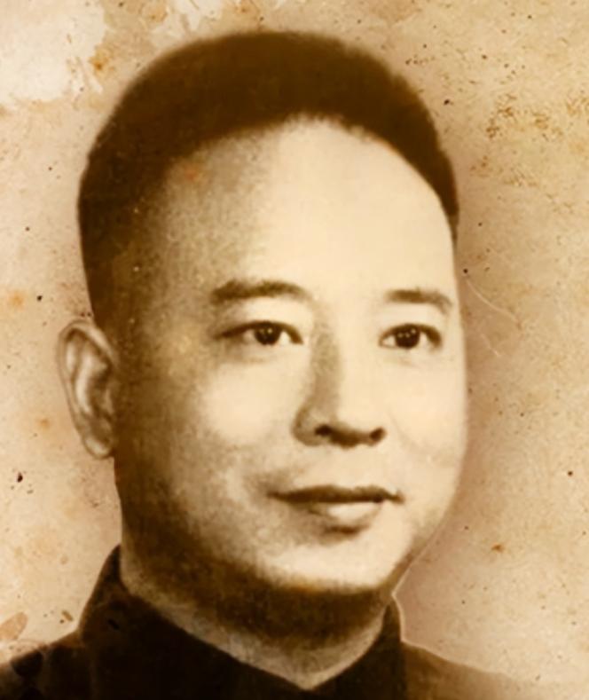 1948年，冉益智叛变，供出了罗广斌。得知他是共产党，特务头子因怕罗广斌哥哥是中