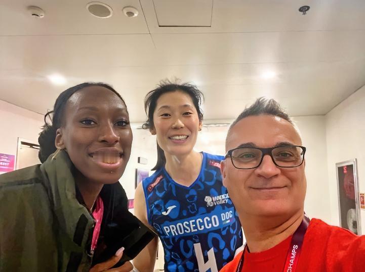 31岁朱婷,还能打硬仗吗?艾格努：我被婷姐拦到怀疑人生，你说她还能打能硬仗吗？