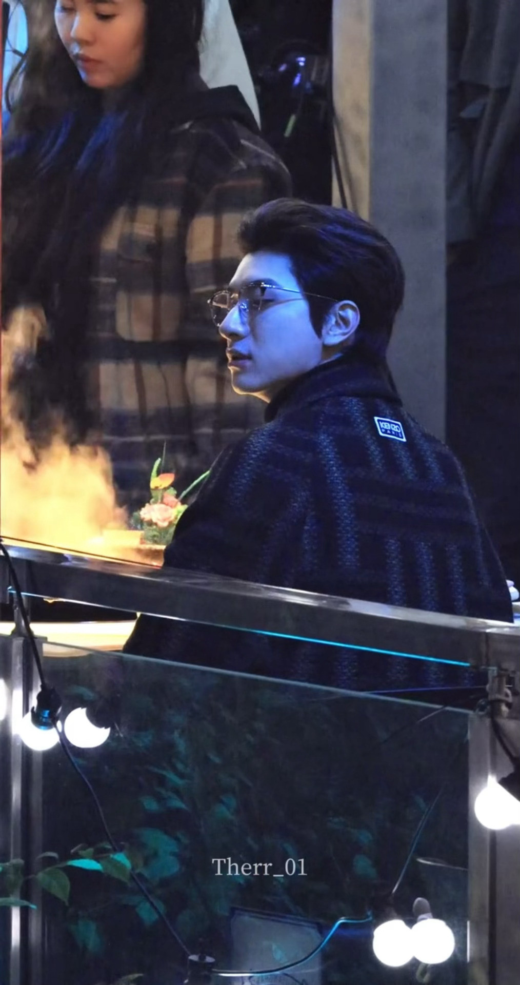 卧槽吃个火锅帅成这样沙溢丝林一霸总吃火锅路透林一背头霸总吃火锅路透