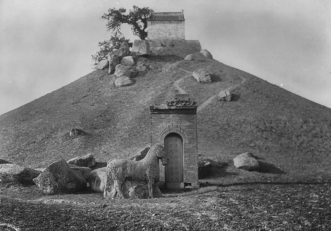 1914年，霍去病墓