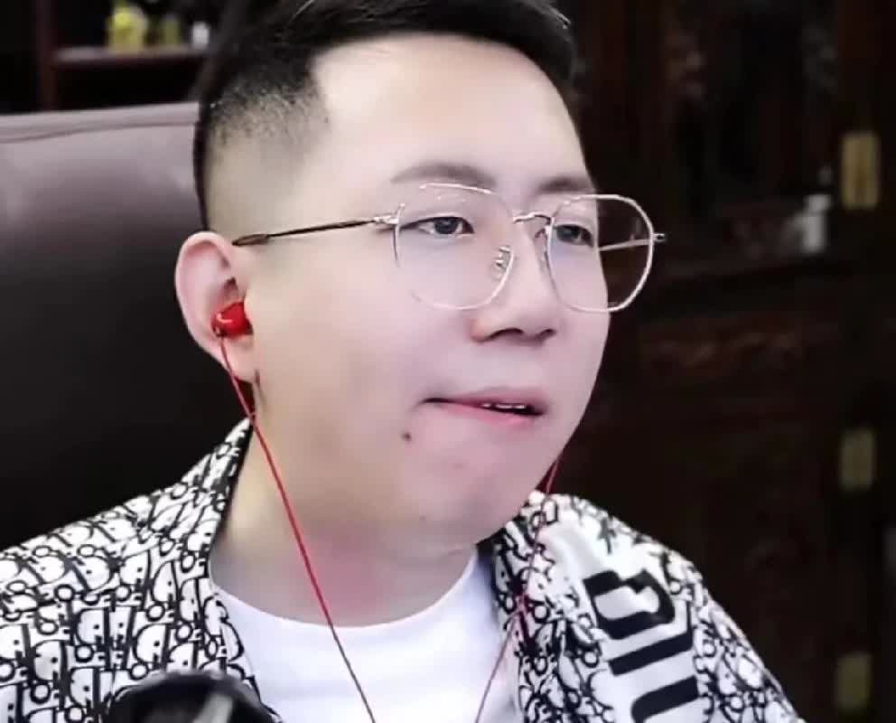 亲历者爆料刘一手澳门d博共计赢千万，留心眼没跟“二哥”王小源说实话！