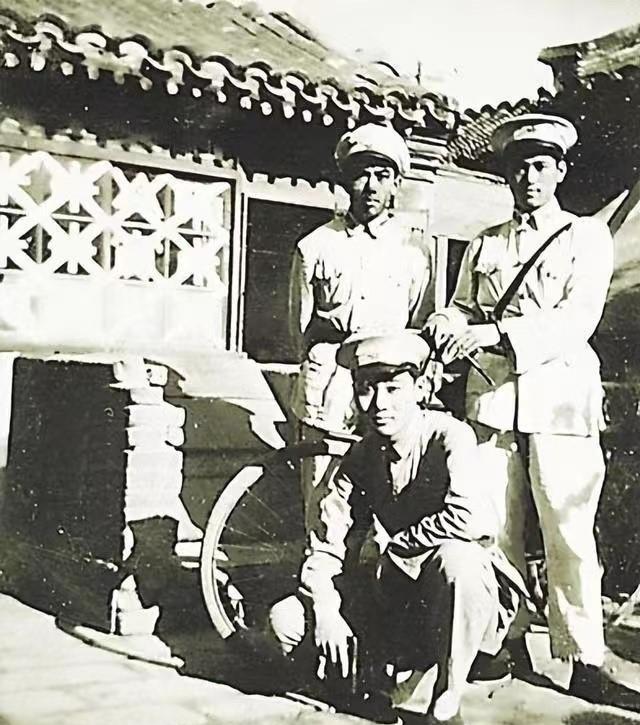 1949年，开国大典前夕，小战士巡逻时发现一小截烟头，竟然意外抓住3000名国军