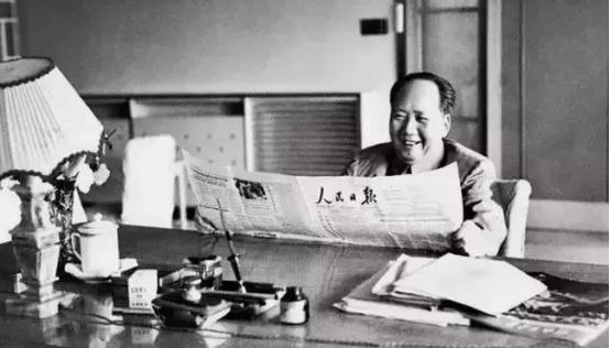 有一天，厨师给毛主席做饭，不小心盐放多了。那是1956年冬天的一个傍晚，中南