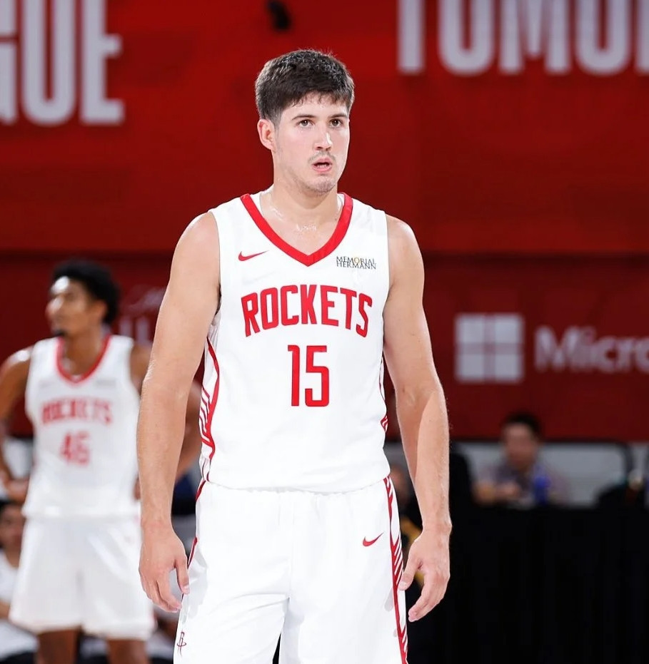 今日NBA夏季联赛，火箭92-95不敌快船。据火箭记者DanielleLer