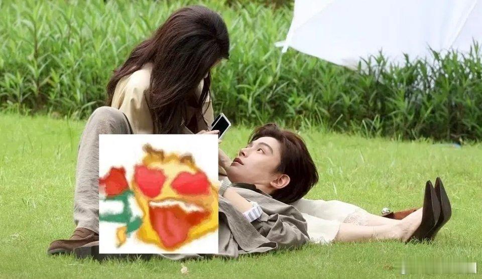 丁禹兮好大一个头。。[惊恐]​​​