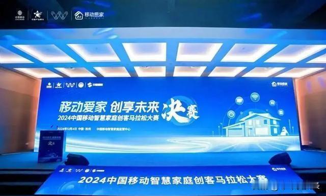 看看这就是赤裸裸的现实： 小米收入3659亿，净利润272亿京东收入115