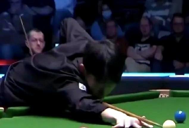 这不是冷门，这是一场“狩猎”。21岁的中国小子常冰玉，用球杆把世界第三碾过了桌