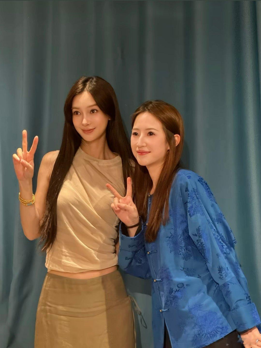 angelababyuimo首位全球品牌代言人杨颖在我的这颗小星球里面，你就