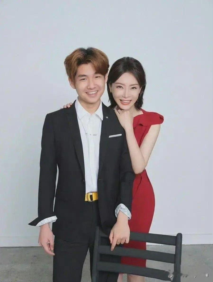 看到一个词条，陈数选择为继子不生育，值不值？小鱼觉得这是非常个人化的决定，咱们