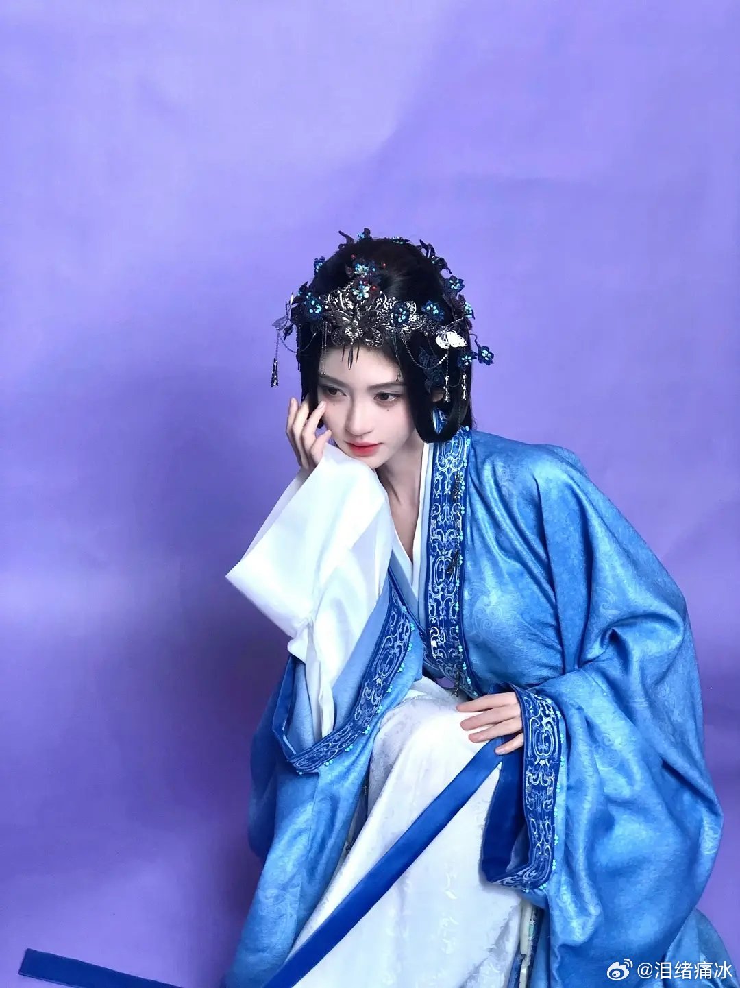 鞠婧祎杀了贵妃真的能保住大唐吗最近刚好火了这个文案“杀了贵妃真的能保住大唐吗”婧