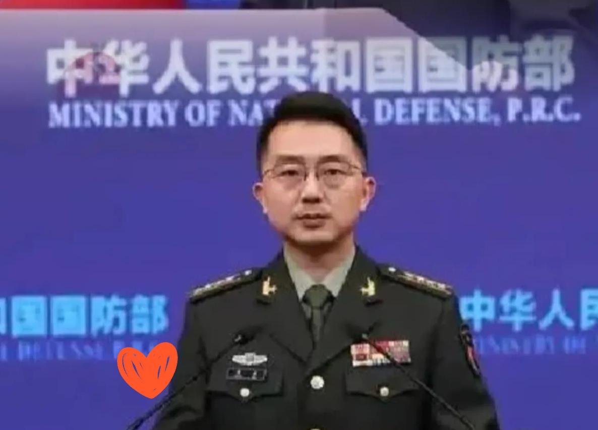 国防部蒋斌大校这回算是把话挑明了，家里有18岁男娃的听仔细。兵役登记是法律红