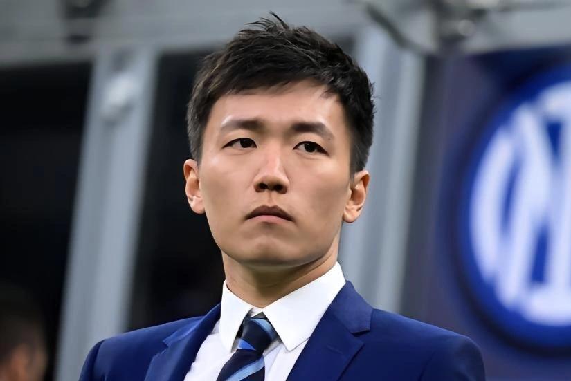 张康阳的境遇很好证明了： 不怕富二代玩物丧志，就怕富二代踌躇满志，总想证明自