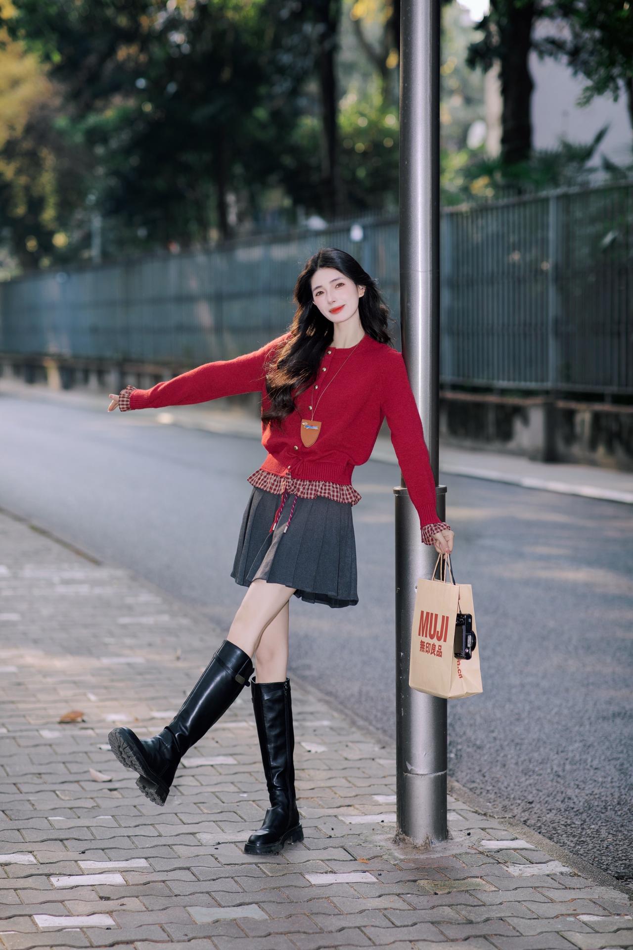 毛衣穿搭圣诞节穿搭显瘦穿搭新年穿搭显腿长穿搭