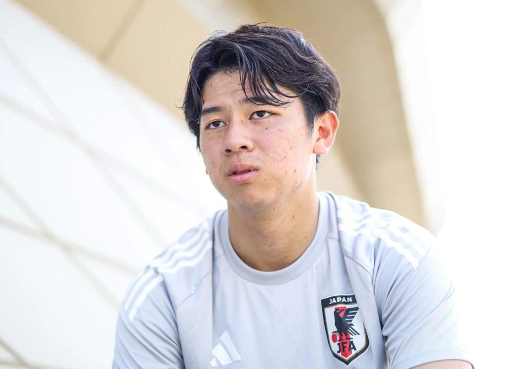 日本门将荒木琉伟：以零封之姿冲击亚洲之巅，誓言成为'亚洲守护神'