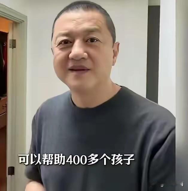 李亚鹏因为韩红又上了热搜。李亚鹏说了一个非常玄乎的事情，他说之前去香港，募集了4