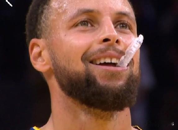 必须包夹！狄龙谈库里：“我们最后必须包夹这个家伙。”“不然容易出事。”