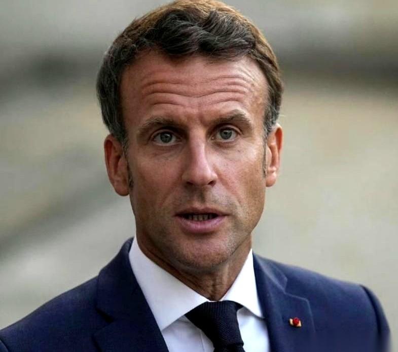 人，不来了。说好的要来中国谈，临了，鸽了。为啥？因为前阵子干了件上不了台面