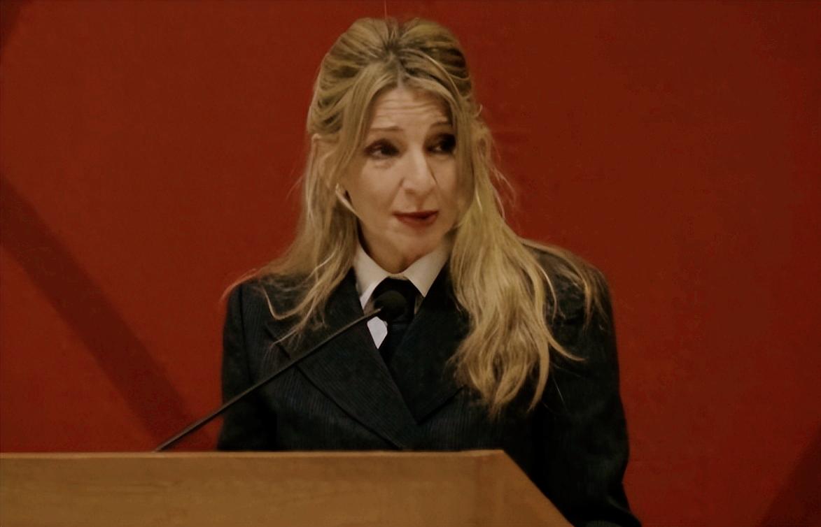 美国又想拿捏欧洲？这次西班牙直接掀桌，不惯着这毛病了。 近期西班牙副首相火力