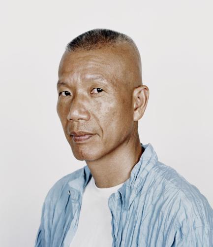 蔡国强后悔了！不是因为要担责是艺术家身份要没了蔡国强的艺术行为确实存
