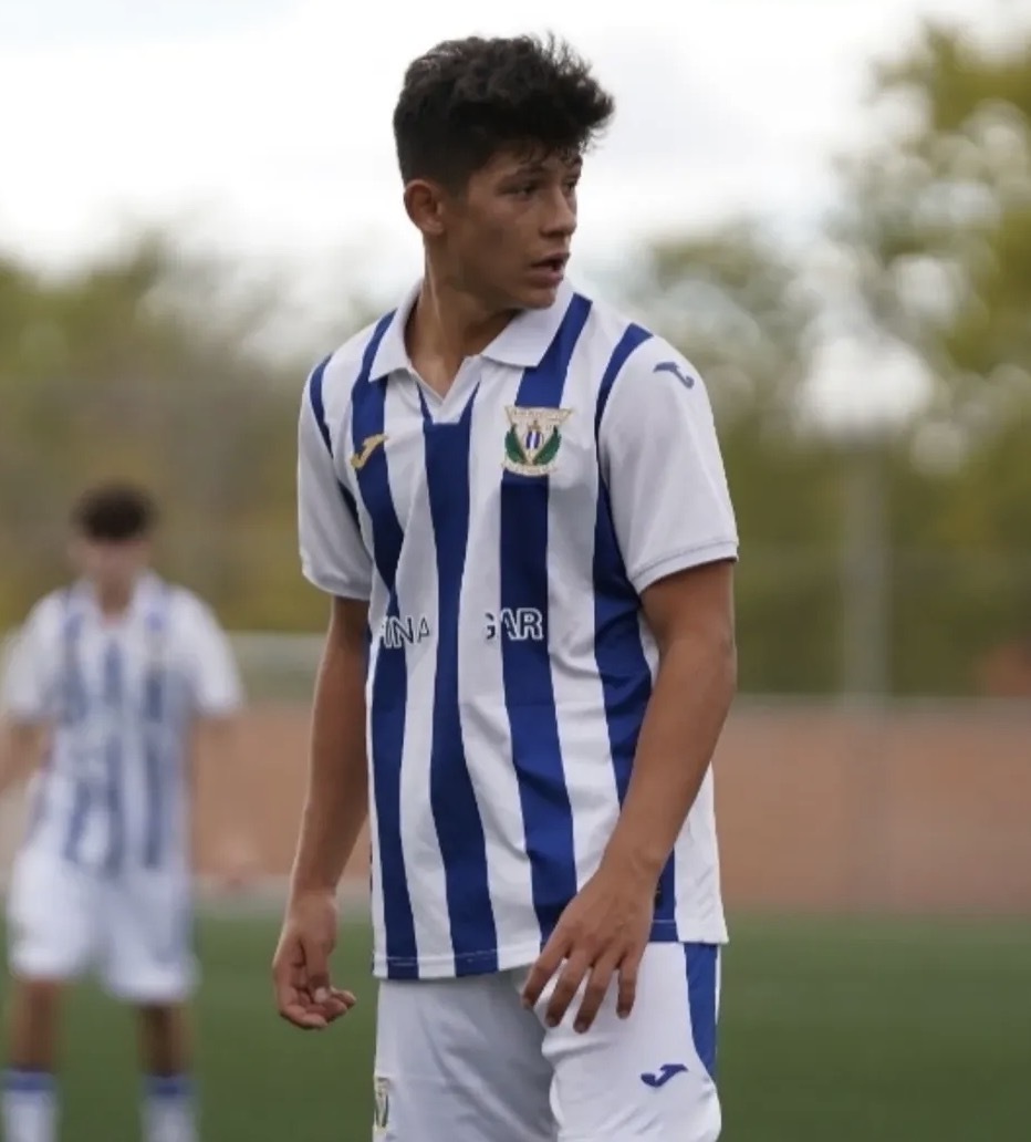 皇马Rodra:❗️皇家马德里已签下阿隆·席尔瓦，他是莱加内斯青年队的前锋。这