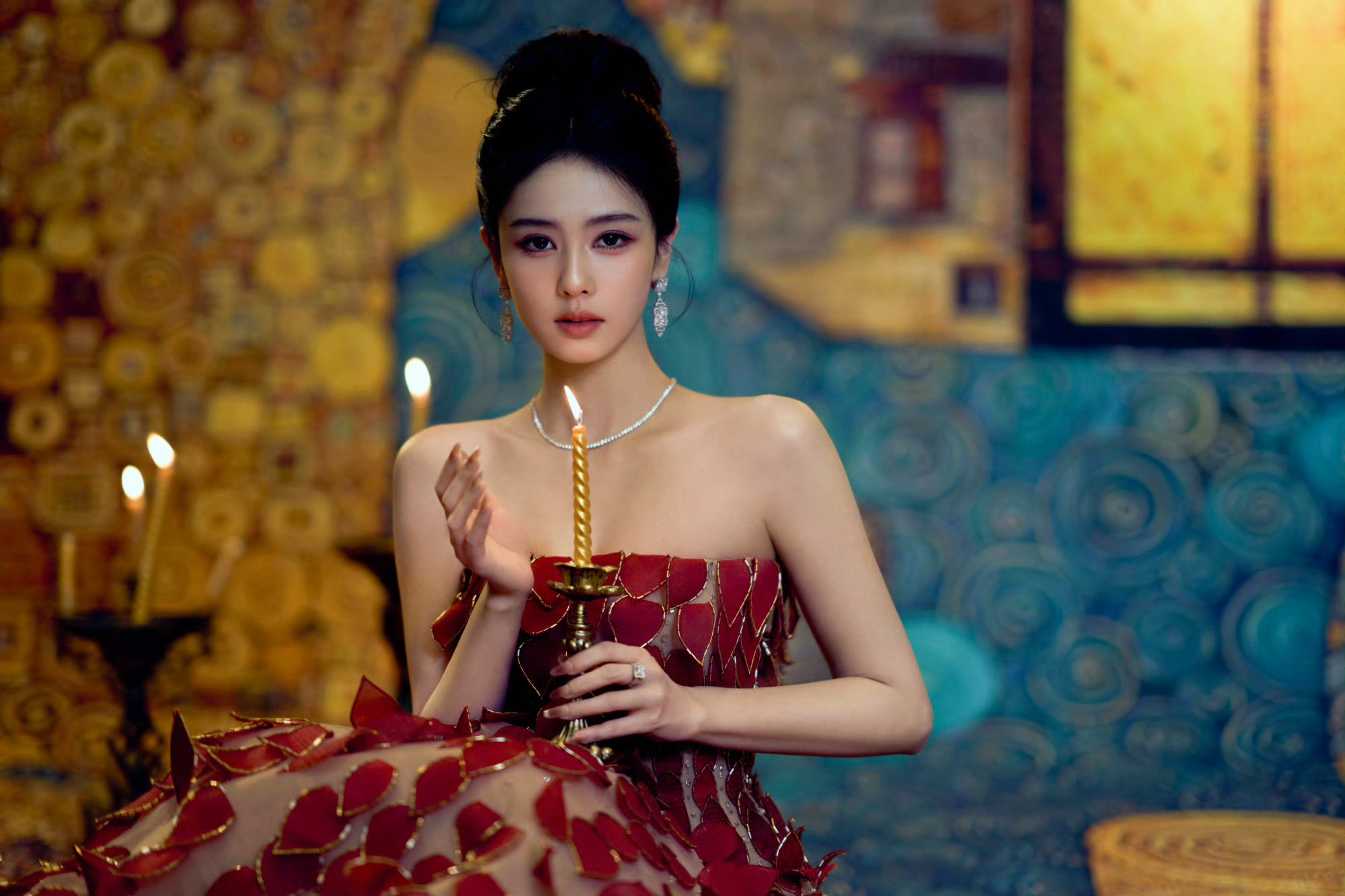 白鹿芭莎之夜第二套白鹿复古油画宫廷风造型白鹿芭莎之夜第二套——复古油画宫廷风真