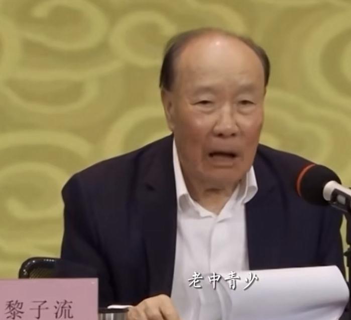 黎子流，广州响当当的本地市长，常不按常规出牌，所做出来的成绩有目共睹，有赞也有弹