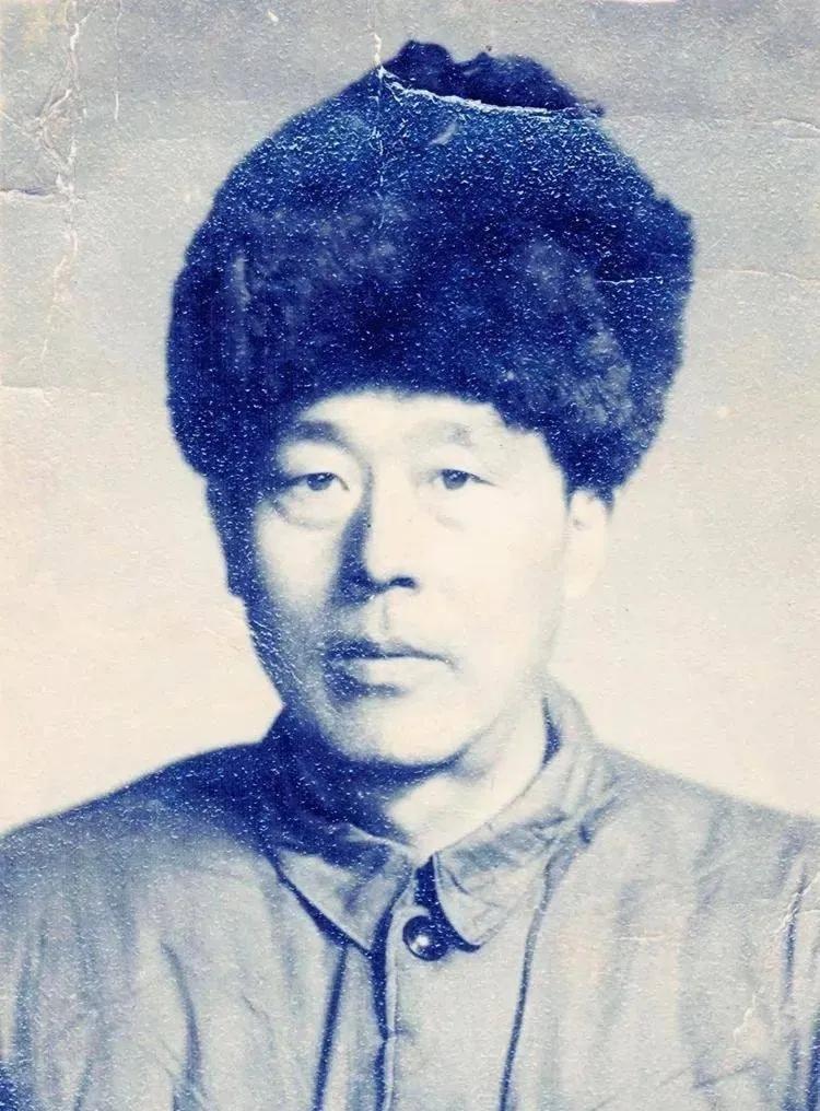 1940年8月14日，林怀部找领导请5天假，没请成，两人大吵一架。领导让他卸枪滚