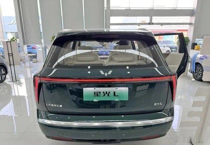 不管你信不信，2026年将出现6大现象:1、退休金不会再出现有人拿10000元，而有人只有1000元