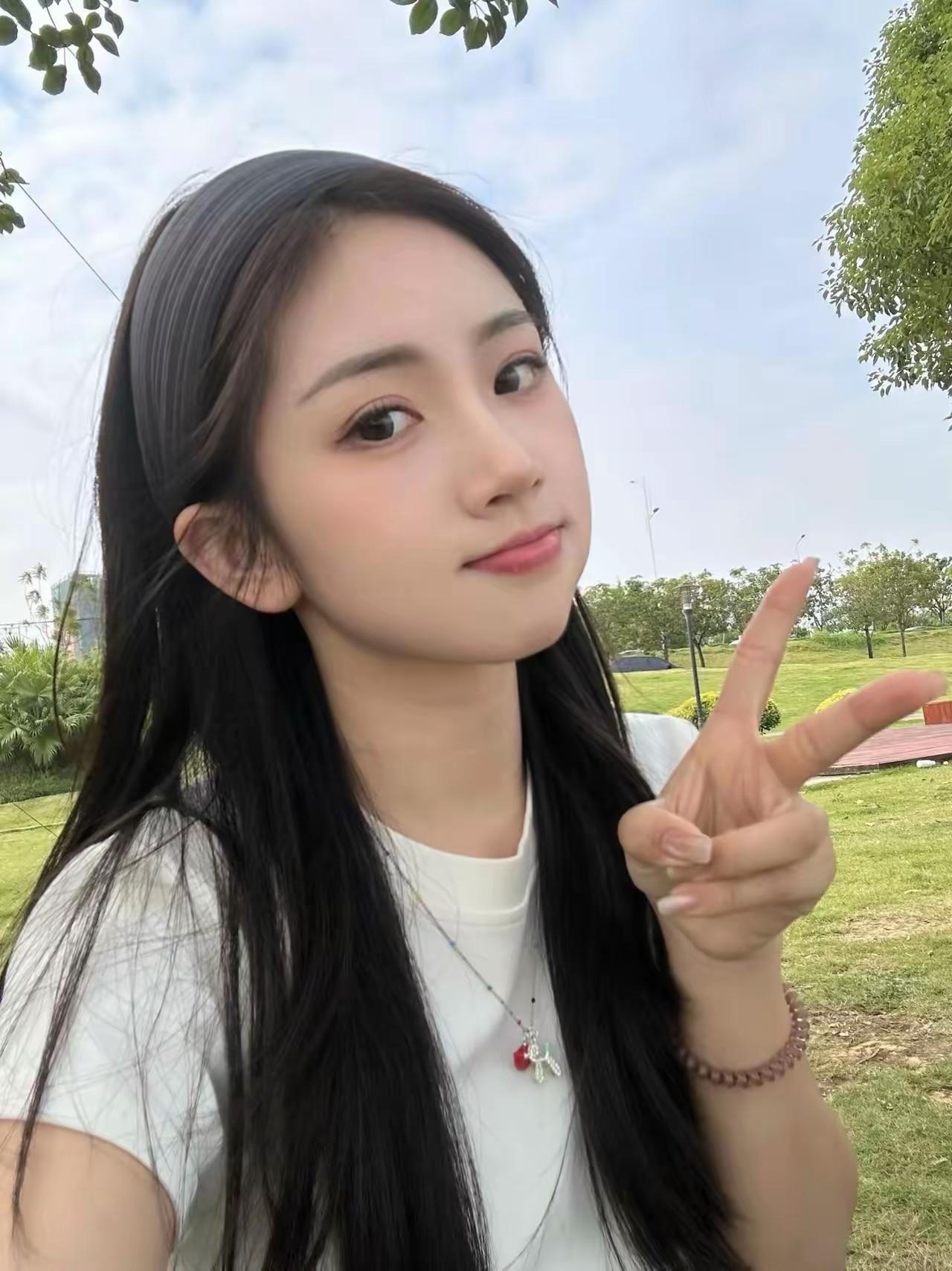 元气满满的一天，从微笑开始！😊🌞