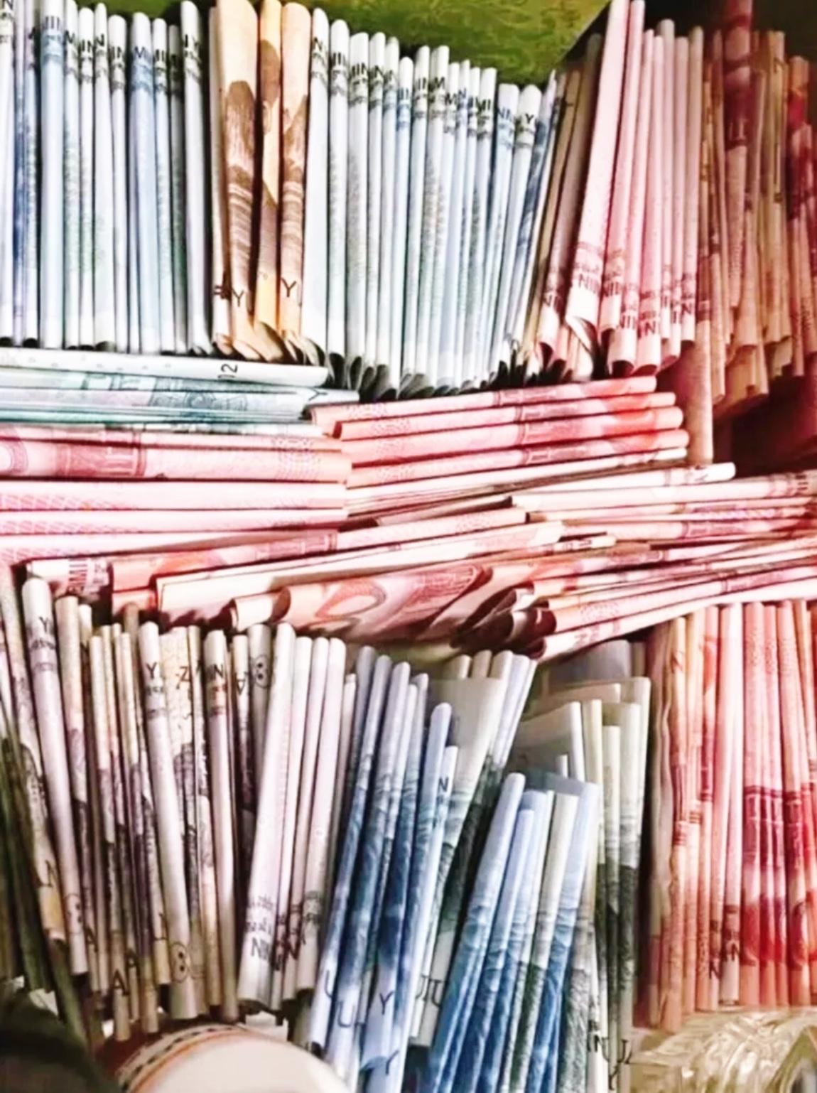 非常现实的话：“只要你手里有10万8万，听我一句劝，不要觉得你可以把这笔钱拿去