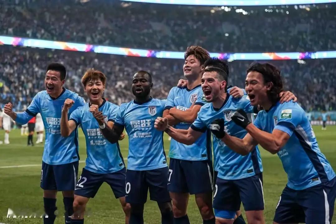 以为浙江队哀兵出击可能争取一场平局，没想到仍遭到大连英博3：0血洗，看来太过依赖