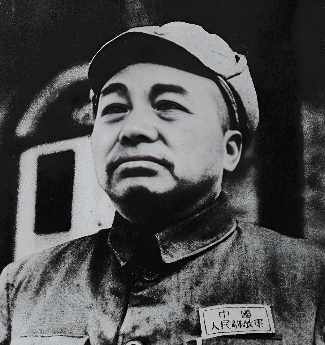“对也骂，错也骂，干脆你一个人干得了！”1947年，贺炳炎、廖汉生在众人面前怒怼