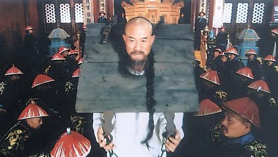 1726年，年羹尧知道自己将被问斩，暗中把怀孕的小妾，送给一位书生，并千叮万嘱：