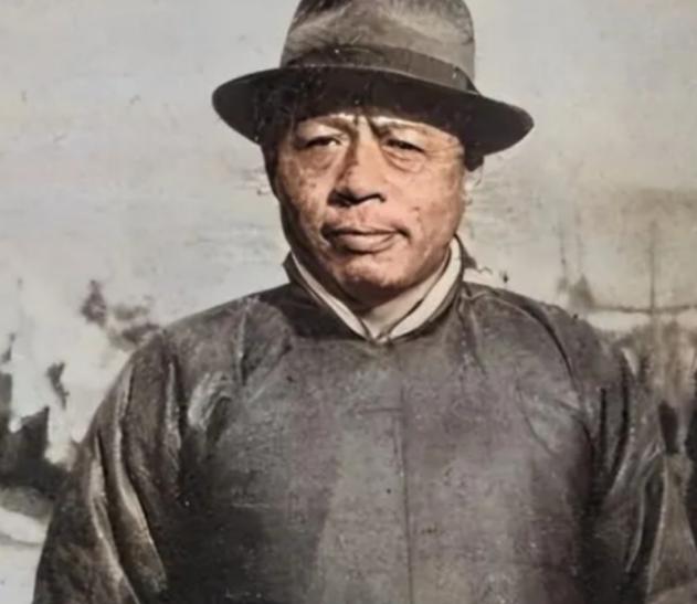 1944年，八路军干部陈克被日伪军抓住，行刑前，一汉奸自告奋勇：“太君，这个人交