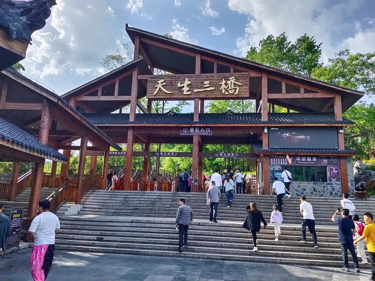 智商高的人，没有朋友；情商高的人，没有敌人。不改变别人，改变自己；降低标