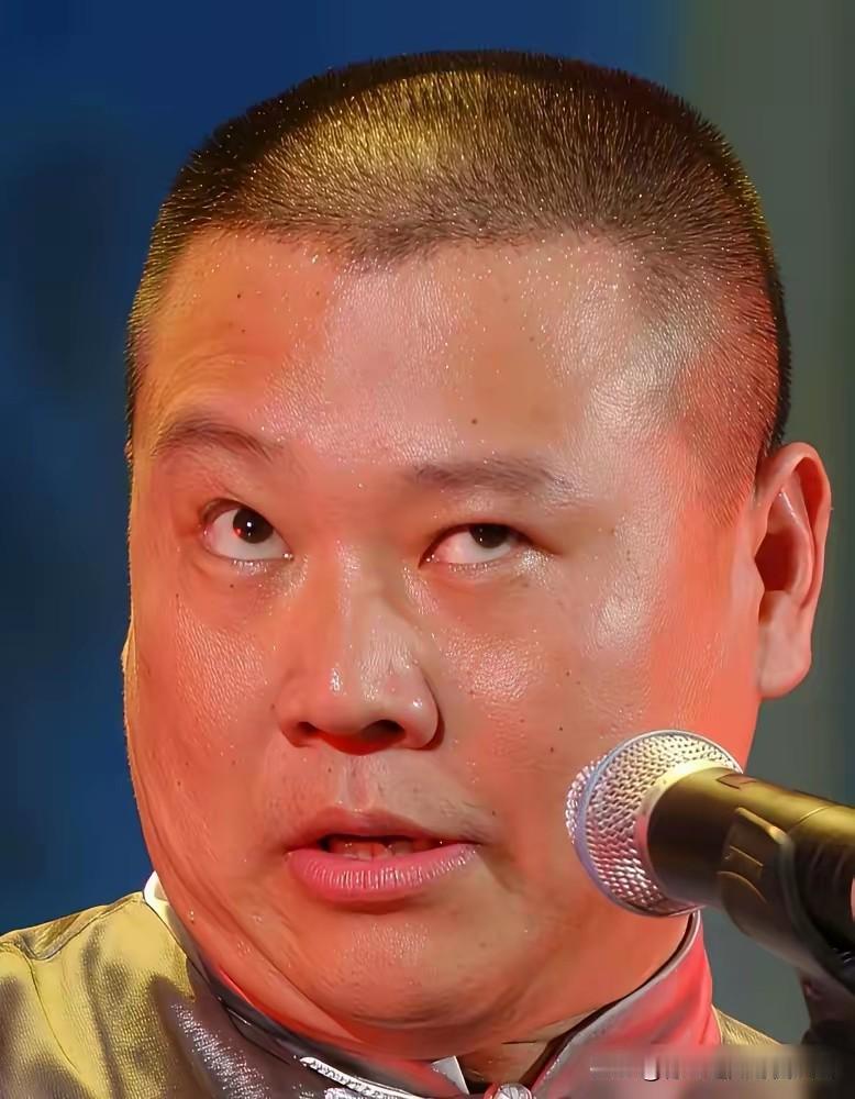 有人提醒德云社的郭德纲，千万别忘了你侯宝林爷爷的嘱托。你们是市场经济的产物，是迄