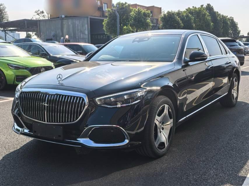 2024年迈巴赫S480原漆0事故，不过公里开了4万多公里了，价格118万