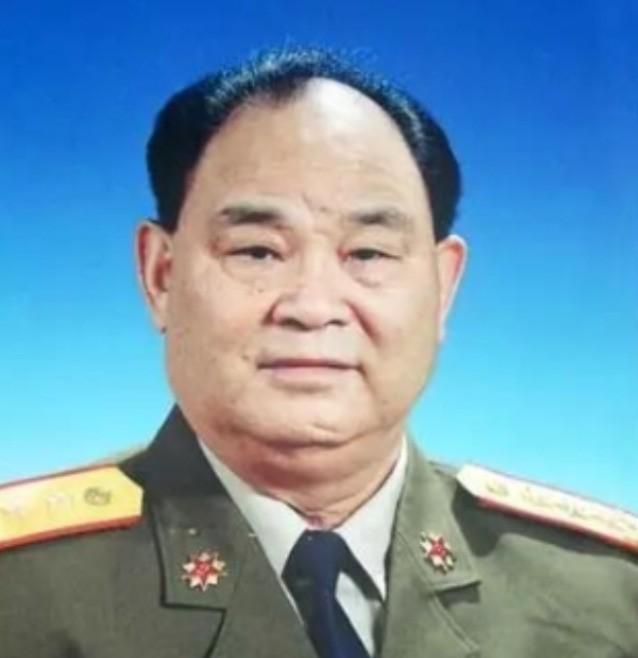 1992年3月，张太恒被中央军委秘书长杨白冰单独叫进一间屋子，本以为是例行谈话，