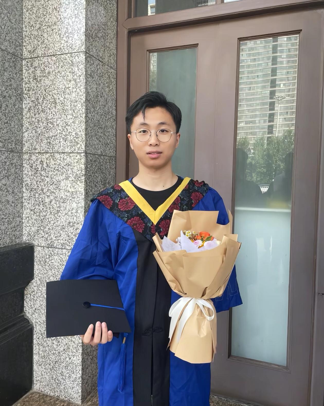 27岁西安电子科大硕士谭子航去世，原计划1个月后结婚，妹妹悲痛发声：我宁可换他一