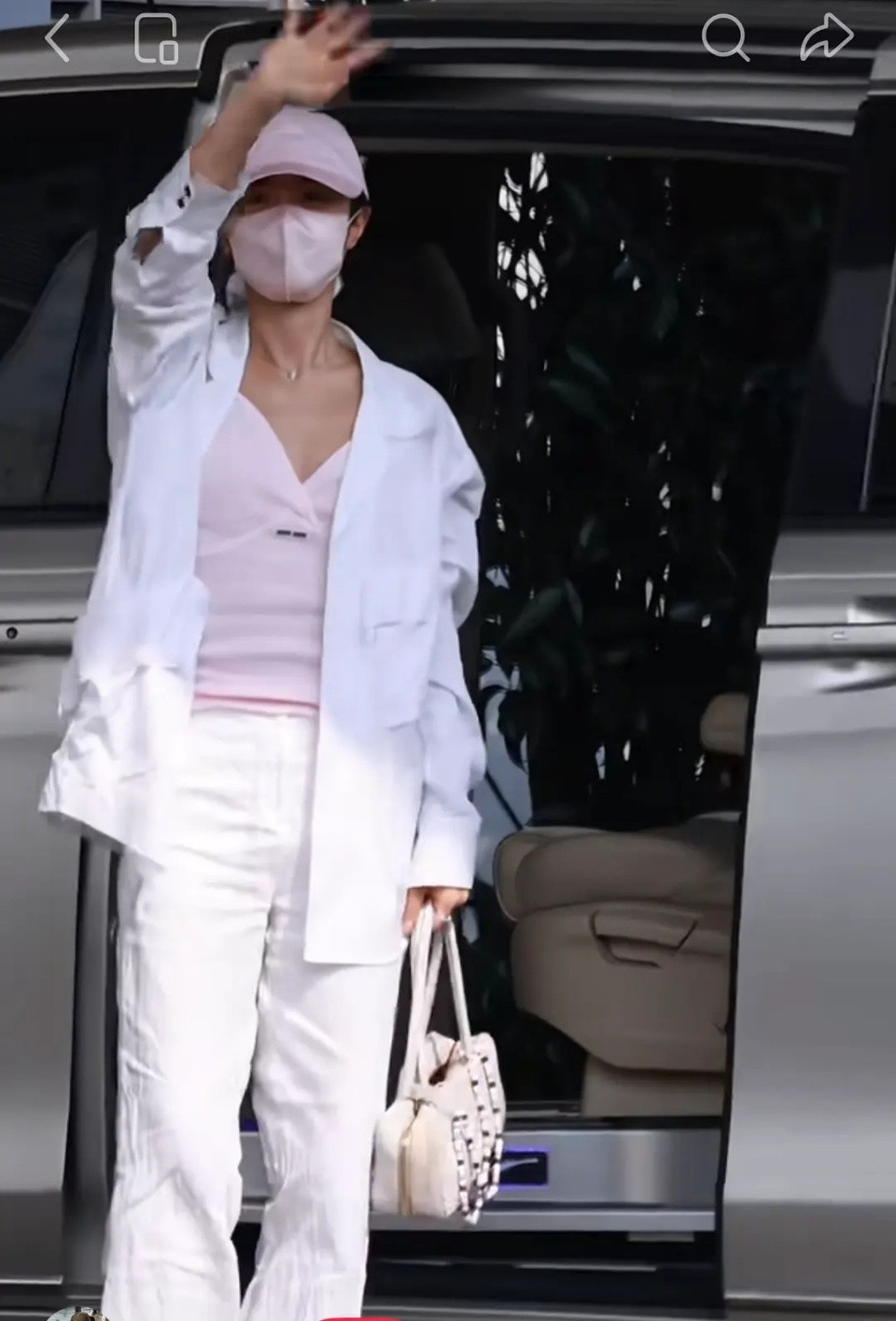 赵今麦私服怎么还这么土​​​