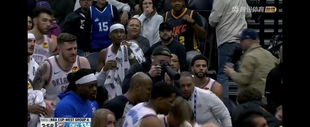 今年雷霆在开赛之后的表现是不是有点过于夸张了，17场比赛16胜1负，唯一输的那场