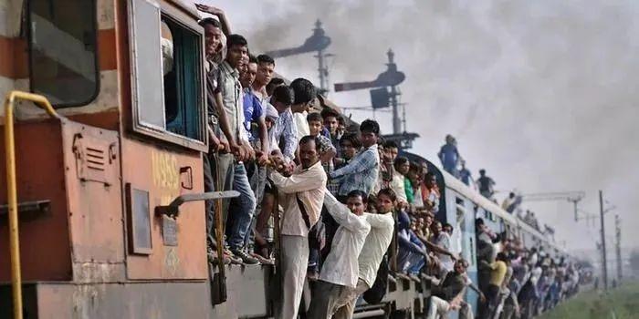 十年了，到底是印度辜负了日本，还是日本欺骗了印度。孟买到艾哈迈达巴德的高铁项目