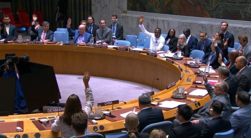 联合国安理会以14票赞成、1票弃权通过决议，批准解除对叙利亚政权领导人沙拉