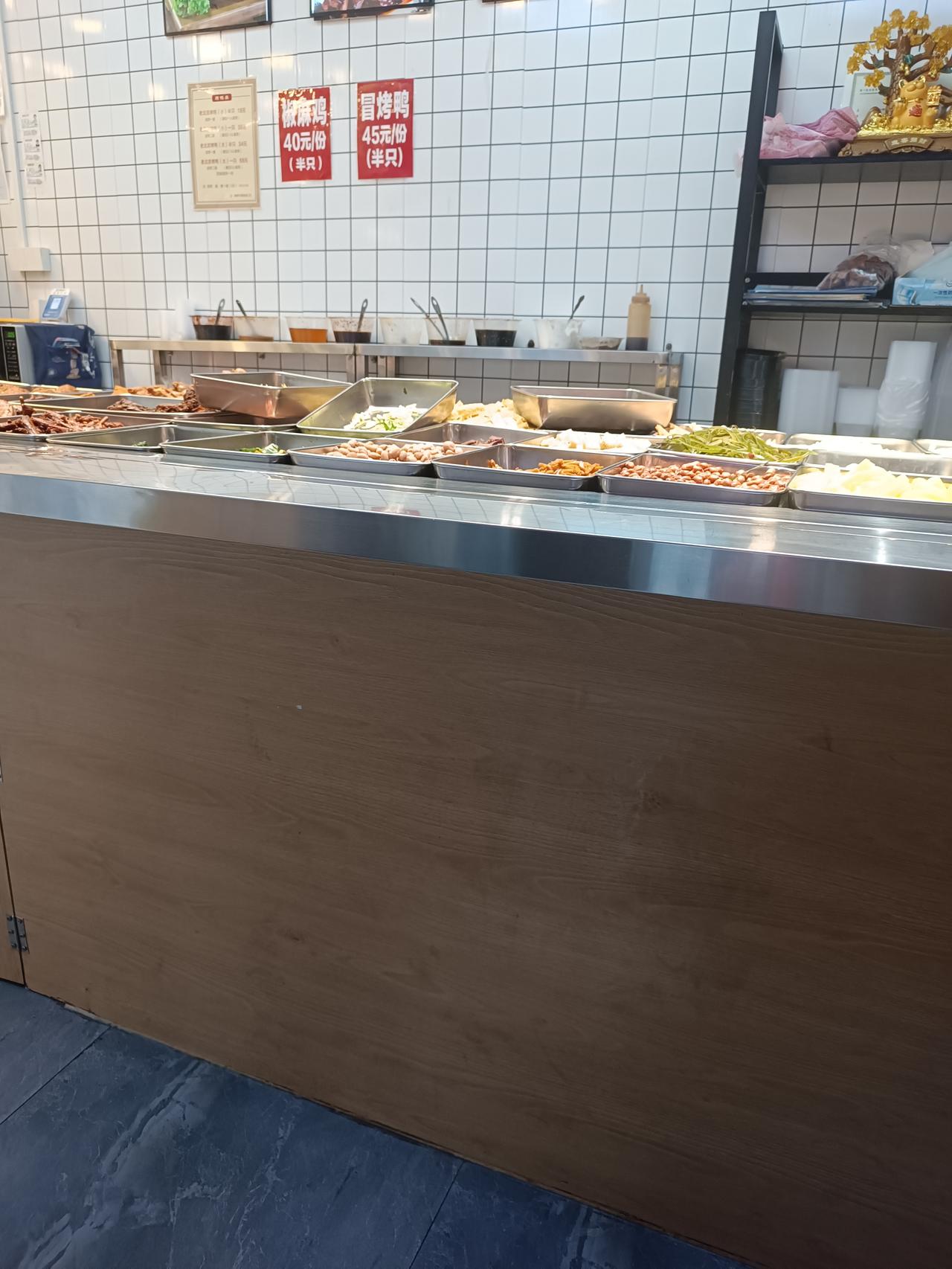 发现没有，现在十个媳妇里面，九个媳妇都是几乎不联系公婆，更别说定时回家看望老人，